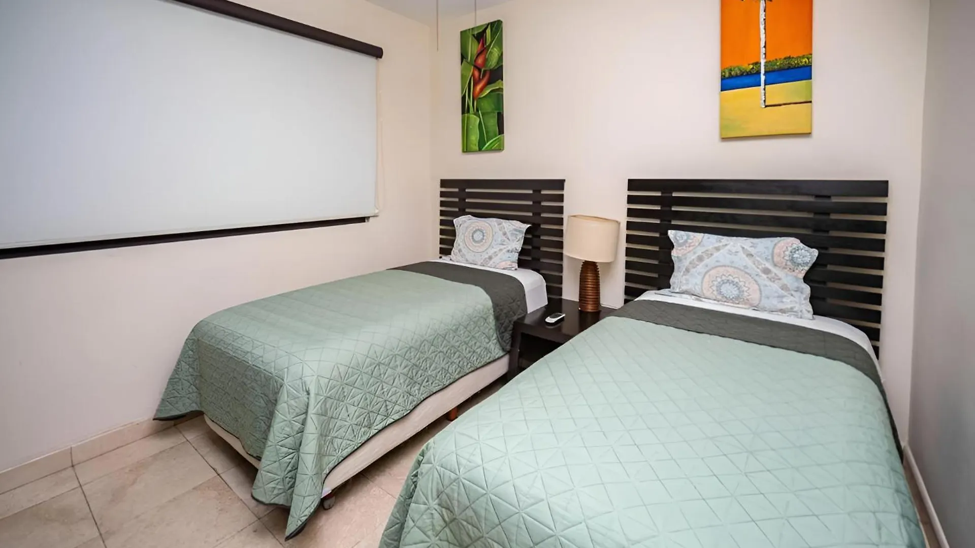 Apartment 205 C: Centrally Located Apto. With Ocean View Playa del Carmen